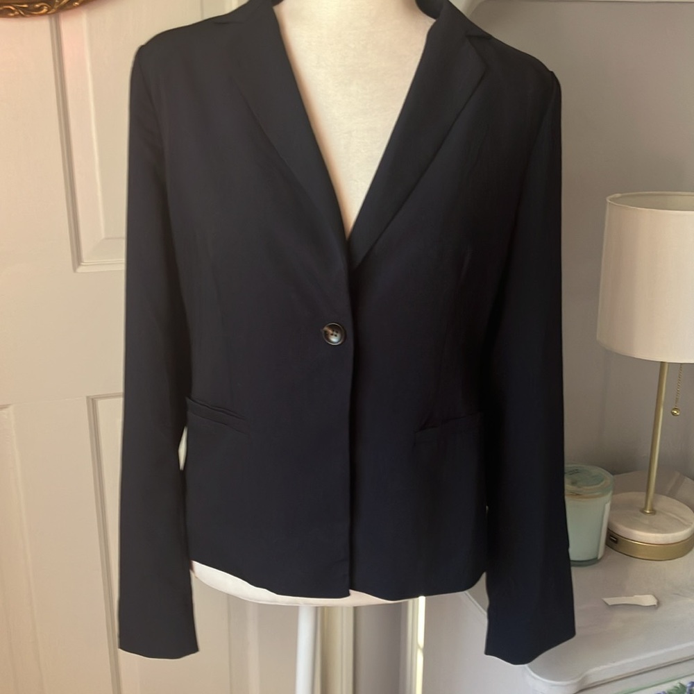 Skies are Blue Anthropologie chic navy blue blazer work jacket M